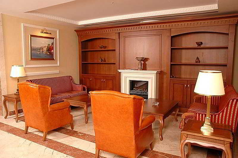 Taksim Metropark Hotel Istanboel